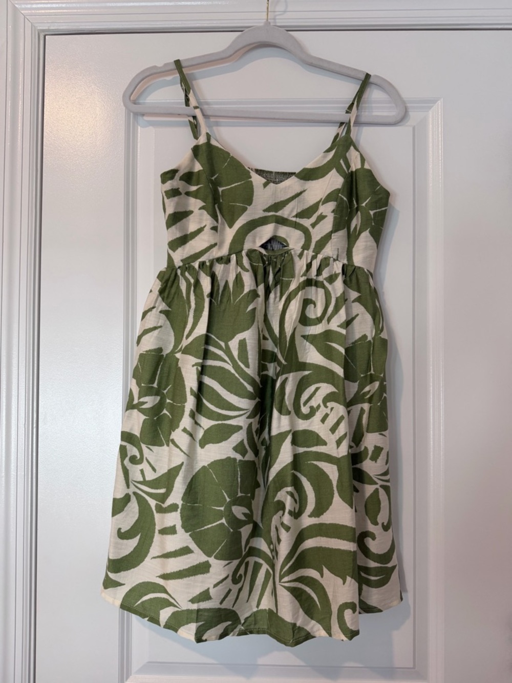 Green Tropical Print Spaghetti Strap Mini Dress- SMALL - Picture 6 of 7